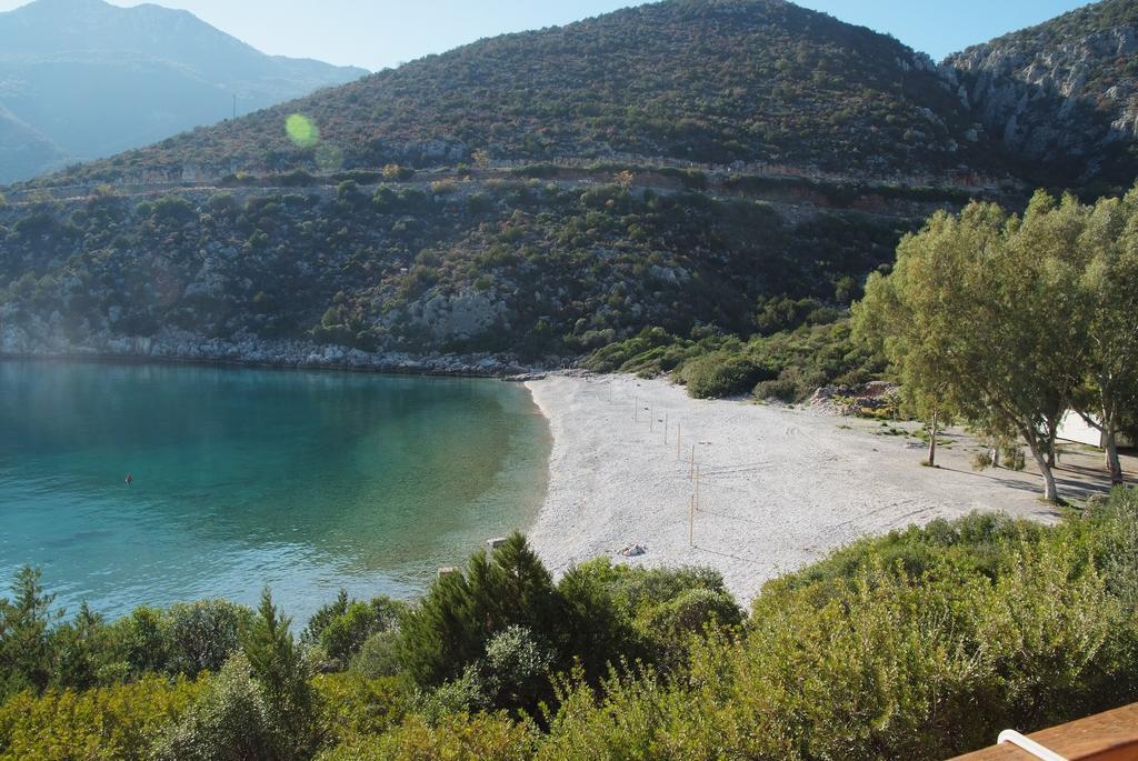 Secret Arcadia Bay - Maisonette Breathtaking Sea & Mountain View-Just On The Beach Agios Andreas  外观 照片